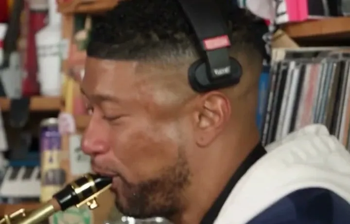 Saxophone solo reference moment